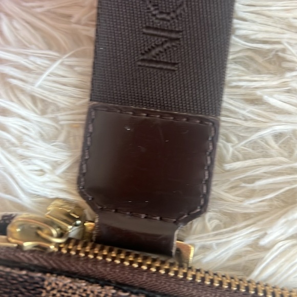 Louis Vuitton Damier Ebene Pochette Bosphore - Picture 15 of 15